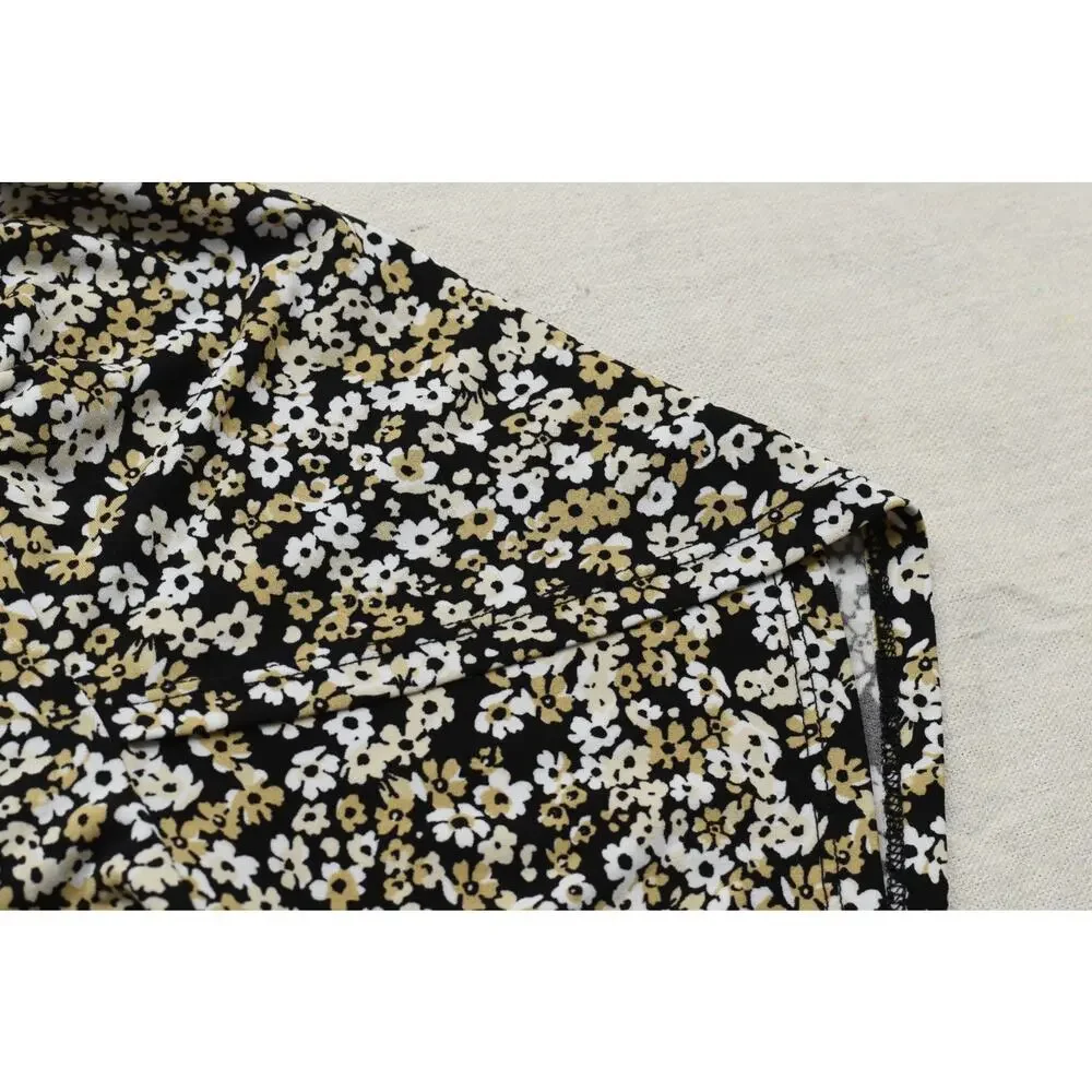 Michael Kors Women's Size 2X Black Gold White Floral Daisy Print Short Sleeve